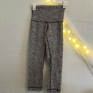 Lululemon Align High Rise Legging Shattered Glass B&W print